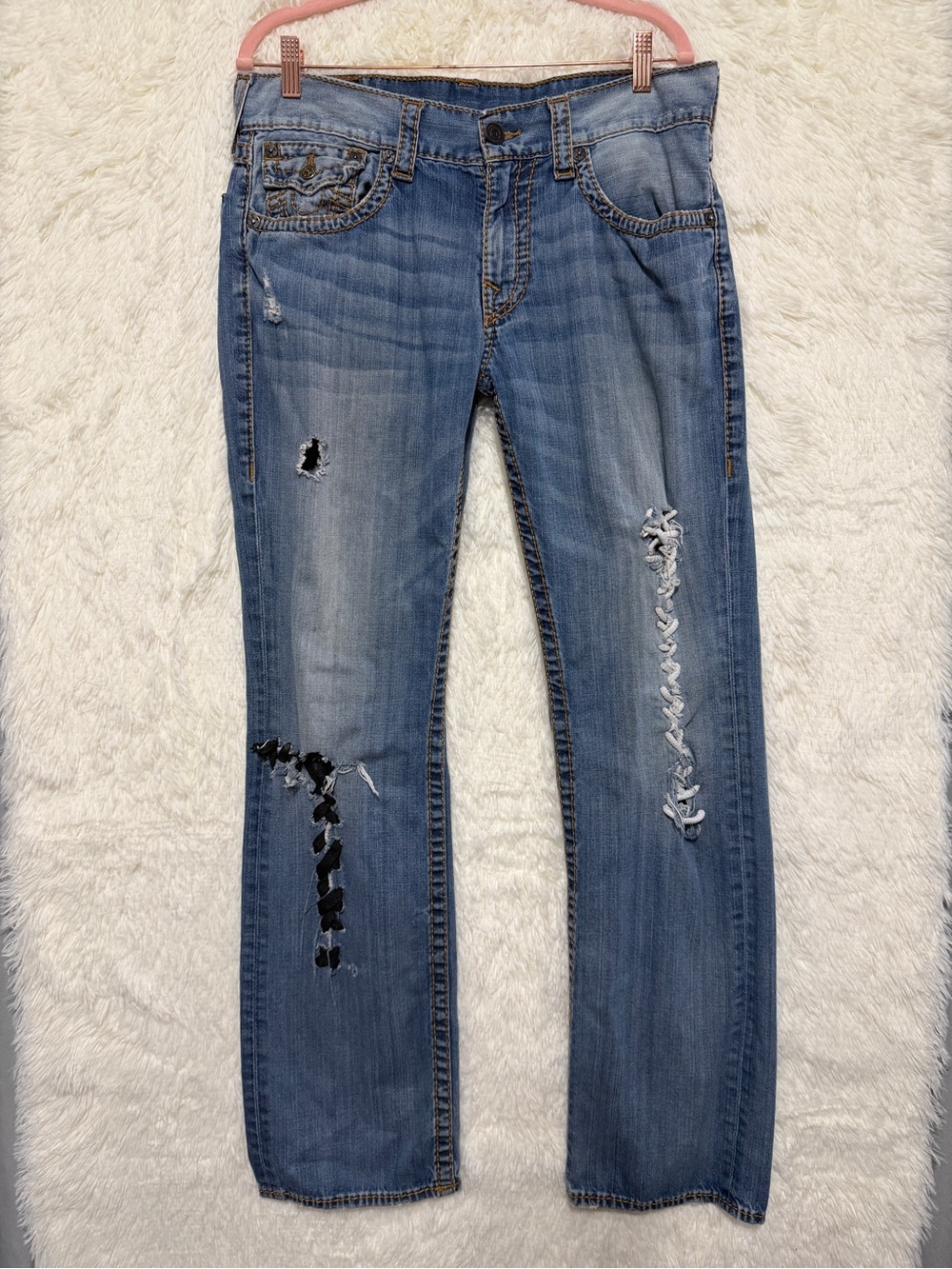 True Religion Mens Distressed Straight Leg Ripped Jeans Size 33 Big T Flap READ